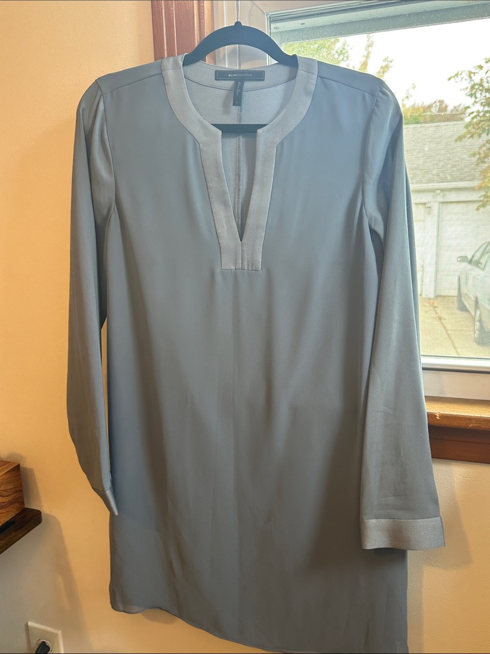 BCBGMAXAZRIA Women’s Light Steel Blue Tunic Mini Dress w Slits and Pockets